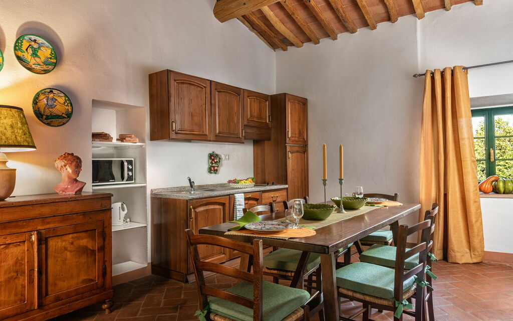 Agriturismo la Papessa - : agriturismo-la-papessa-chianti-san-donato-multiproprietà-verbena-sala-da-pranzo