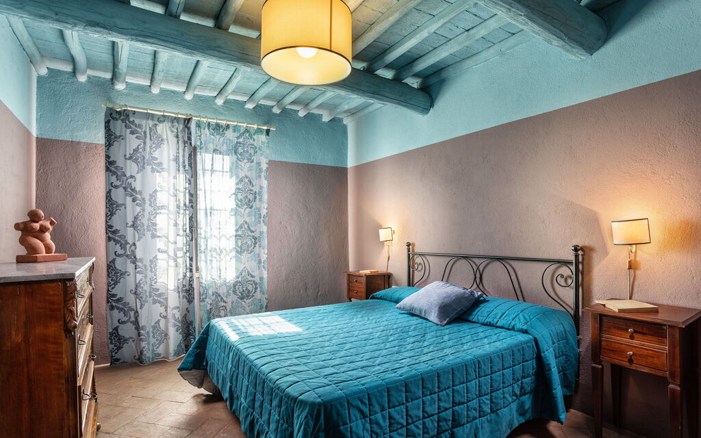 Agriturismo la Papessa - : agriturismo-la-papessa-chianti-san-donato-multipropriet-mirtus-bedroom