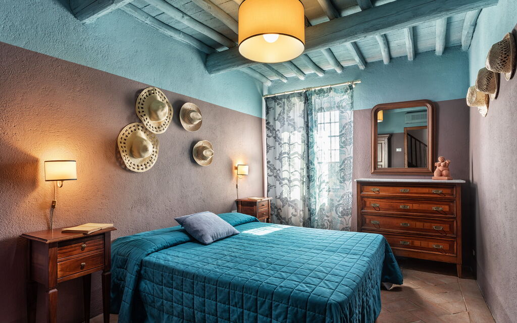 Agriturismo la Papessa - : agriturismo-la-papessa-chianti-san-donato-multipropriet-mirtus-bedroom