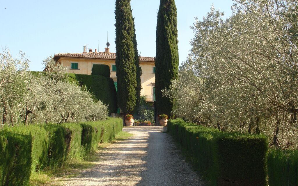 Agriturismo la Papessa: agriturismo-la-papessa-chianti-san-donato-farmhouse-external