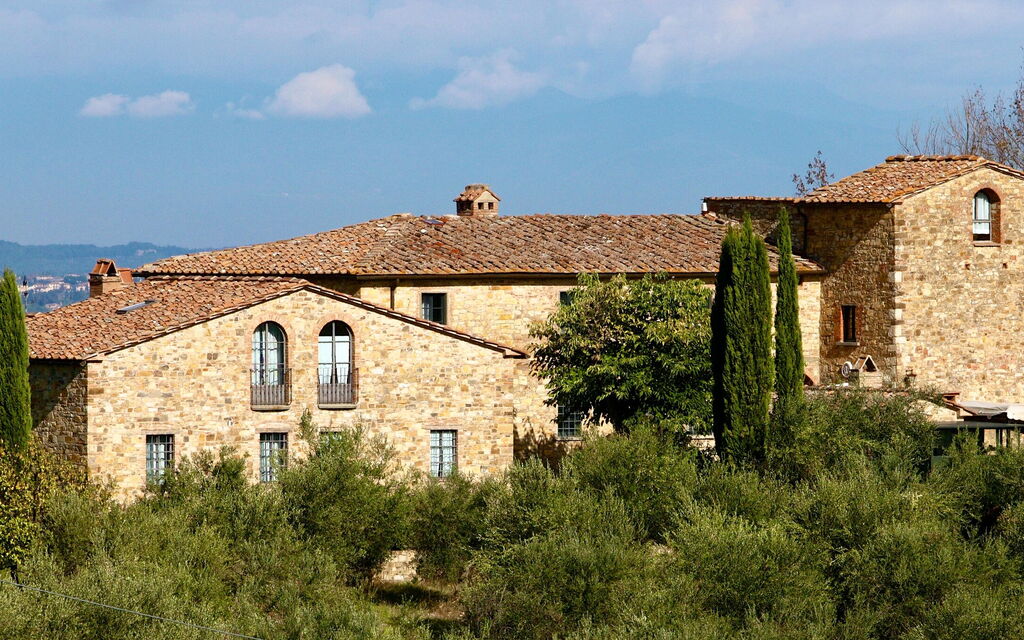 Agriturismo la Papessa: agriturismo-la-papessa-chianti-san-donato-farmhouse-fronthouse