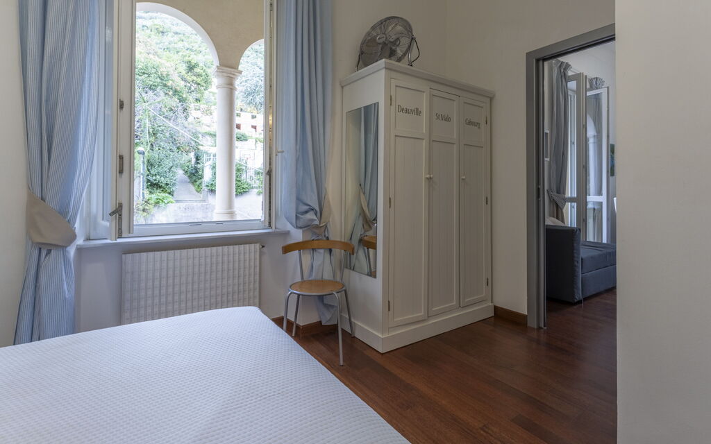 Casa con Accesso Privato al Mare, Parcheggio, Bogliasco: Autunno, Camera da letto, Estate, Primavera