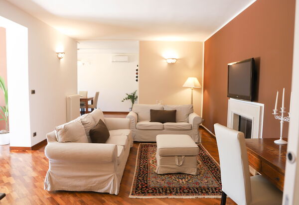 Villa Don Sante In Locorotondo Puglia: Autumn, Living Room, Spring, Summer