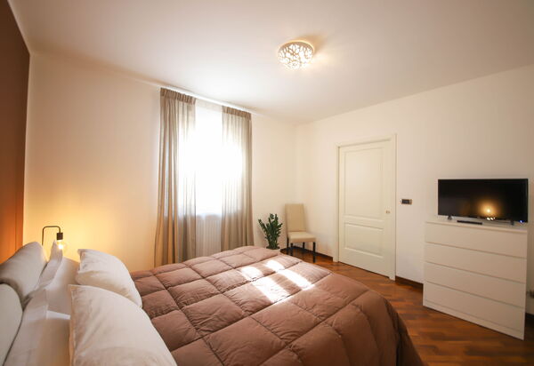 Villa Don Sante In Locorotondo Puglia: Autumn, Bedroom, Spring, Summer