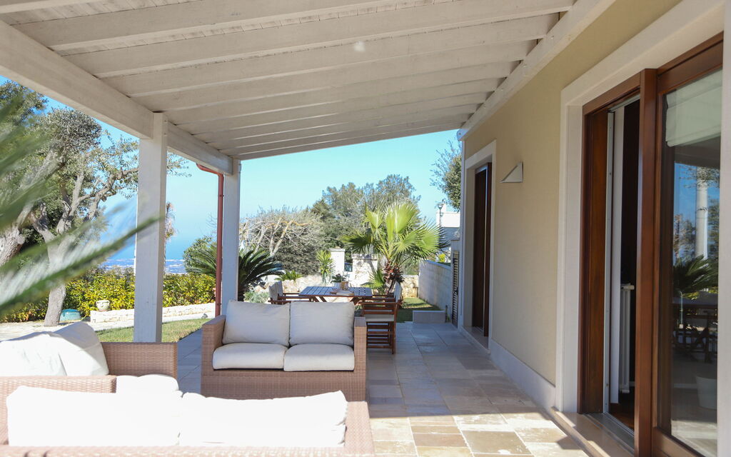 Villa Don Sante In Locorotondo Puglia: Autumn, Garden, Spring, Summer