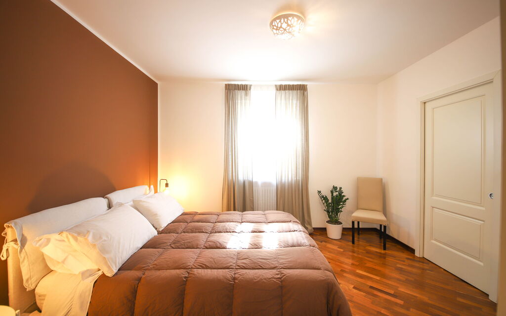 Villa Don Sante In Locorotondo Puglia: Autumn, Bedroom, Spring, Summer