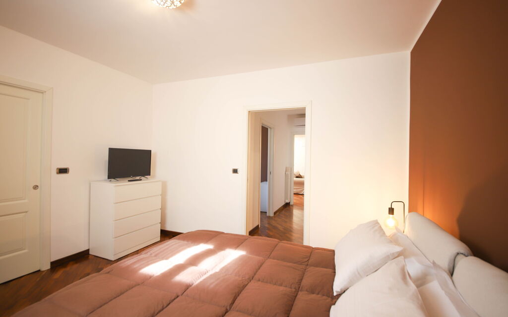 Villa Don Sante In Locorotondo Puglia: Autumn, Bedroom, Spring, Summer