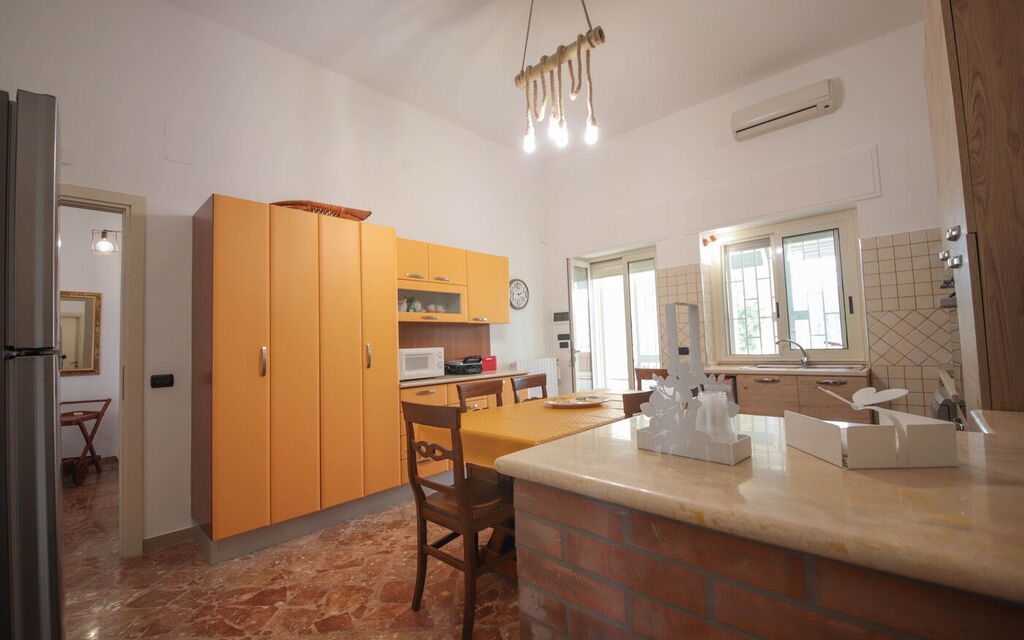 Villa Azzurra Seaview In Monopoli, Puglia: Autunno, Cucina, Estate, Primavera