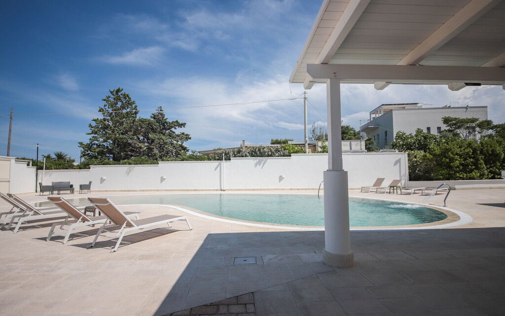 Villa Azzurra Seaview In Monopoli, Puglia: Autunno, Estate, Piscina, Primavera