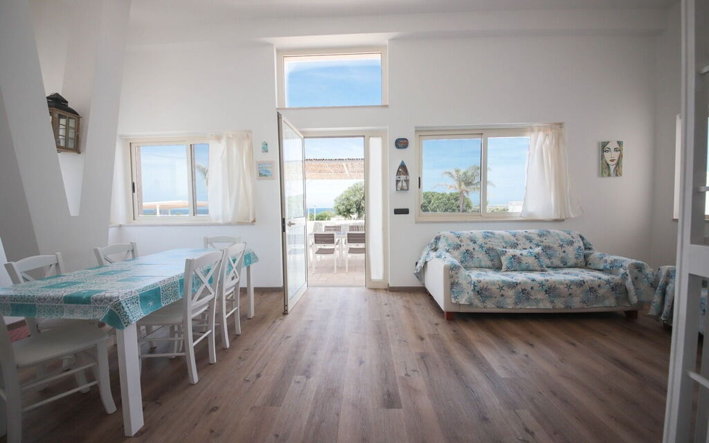Villa Azzurra Seaview In Monopoli, Puglia: Autunno, Estate, Primavera, Soggiorno