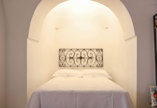 Country Trullo Rosso With Jacuzzi Alberobello: Autunno, Camera da letto, Estate, Primavera