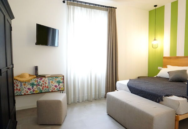 Apartments In Villa Selva, Locorotondo, Puglia: Autumn, Bedroom, Spring, Summer