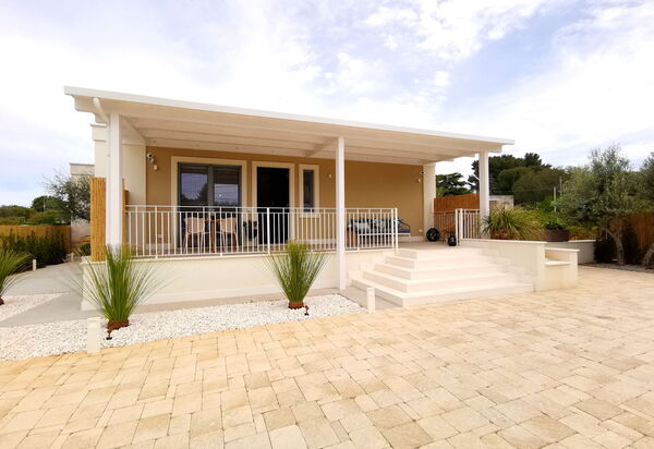 Apartments In Villa Selva, Locorotondo, Puglia: Autumn, Main Entrance, Spring, Summer