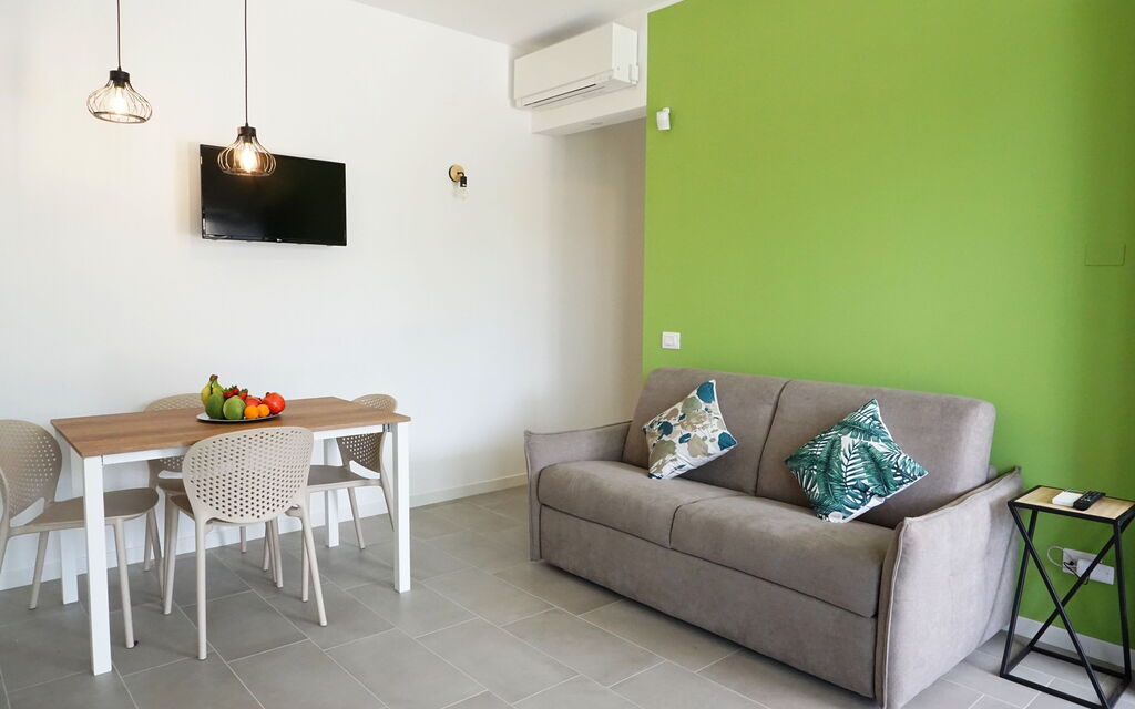 Apartments In Villa Selva, Locorotondo, Puglia - : Autumn, Spring, Summer