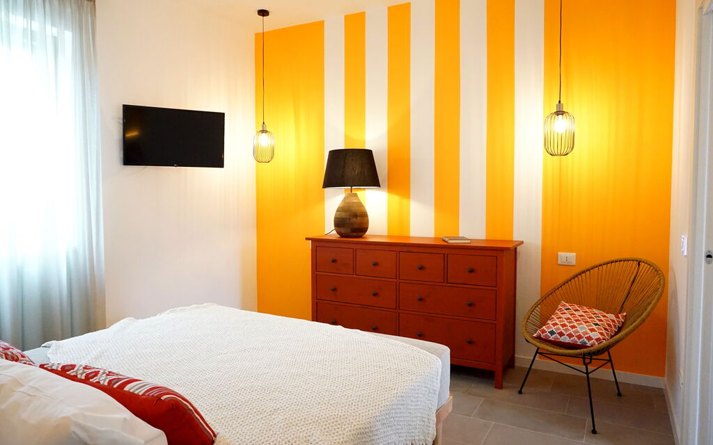 Apartments In Villa Selva, Locorotondo, Puglia - : Autunno, Camera da letto, Estate, Primavera