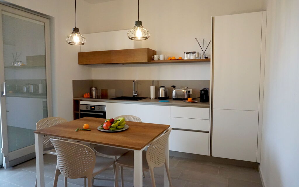 Apartments In Villa Selva, Locorotondo, Puglia - : Autunno, Cucina, Estate, Primavera