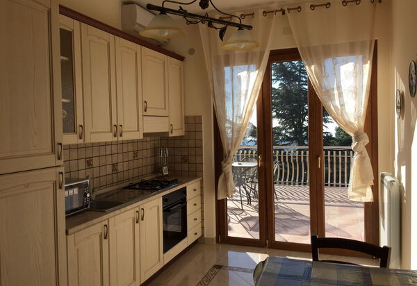 Etna View Holiday House In Catania: etna-view-holiday-house-1-trecastagni-catania-multiproprieta-cucina