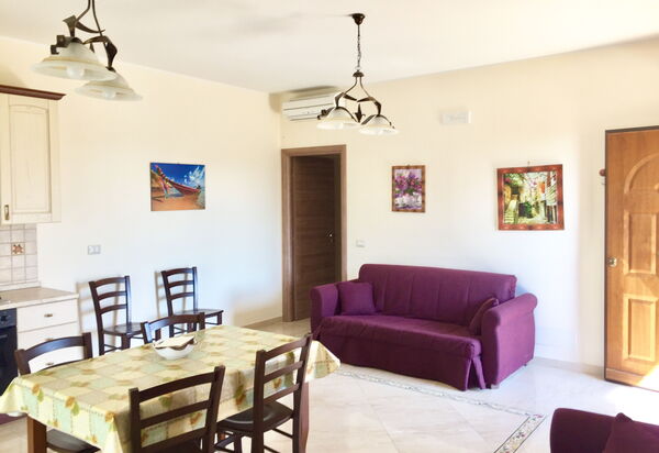 Etna View Holiday House In Catania: etna-view-holiday-house-2-trecastagni-catania-multiproprieta-soggiorno