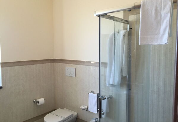 Etna View Holiday House In Catania: etna-view-holiday-house-3-trecastagni-catania-multiproprieta-bagno