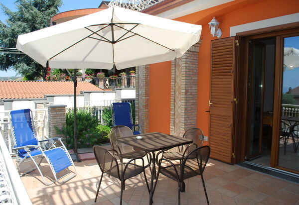 Etna View Holiday House In Catania: etna-view-holiday-house-3-trecastagni-catania-multiproprieta-balcone
