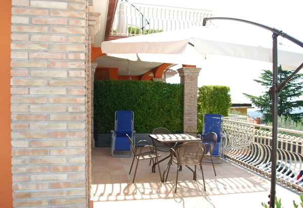 Etna View Holiday House In Catania: etna-view-holiday-house-3-trecastagni-catania-multiproprieta-balcone