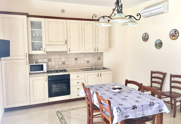 Etna View Holiday House In Catania: etna-view-holiday-house-3-trecastagni-catania-multiproprieta-cucina