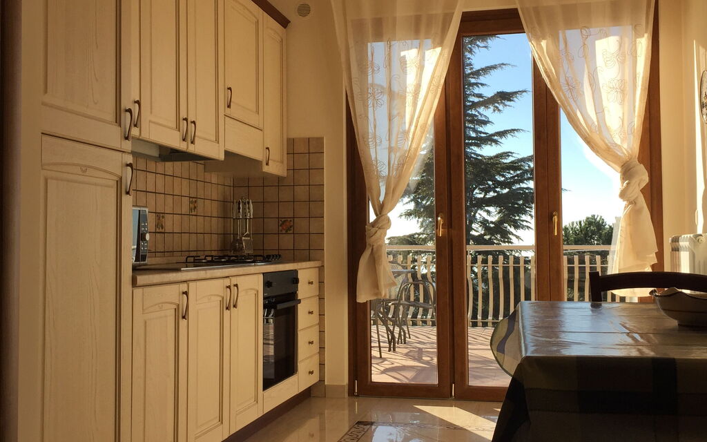 Etna View Holiday House In Catania - : etna-view-holiday-house-1-trecastagni-catania-multyproperty-kitchen