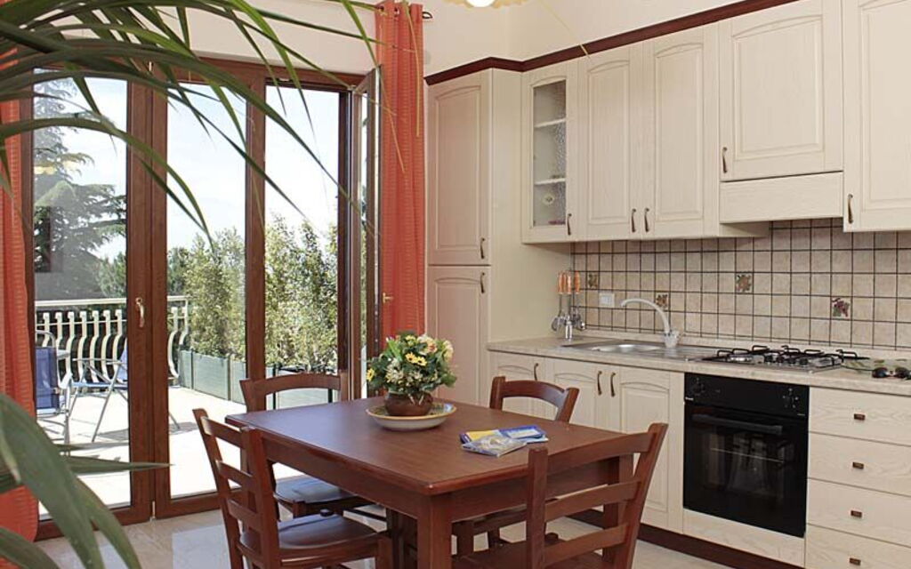 Etna View Holiday House In Catania - : etna-view-holiday-house-2-trecastagni-catania-multyproperty-kitchen