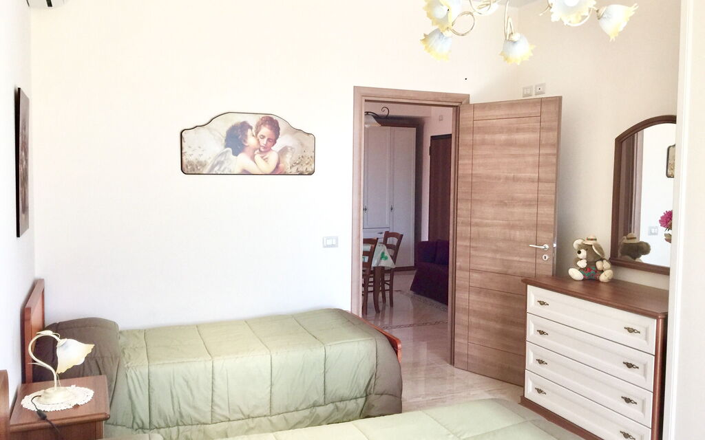 Etna View Holiday House In Catania - : etna-view-holiday-house-3-trecastagni-catania-multiproprieta-camera-da-letto