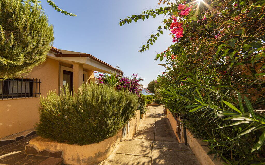 Trilocale Apartments Seaside: Autunno, Estate, Giardino, Inverno, Primavera