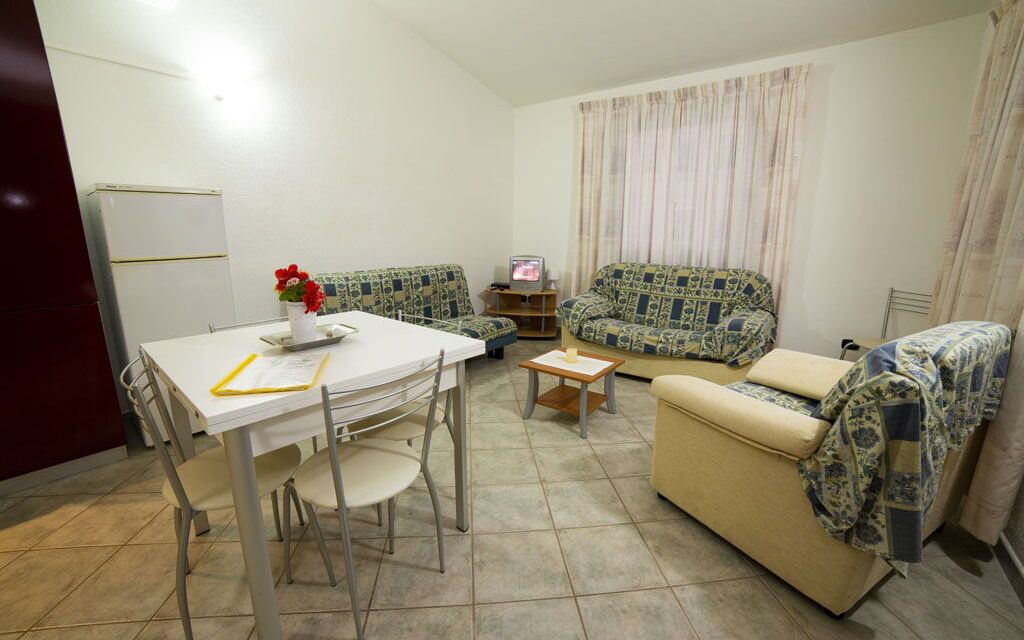 Villino Trilocale Apartments Seaside - : Autumn, Living Room, Spring, Summer, Winter