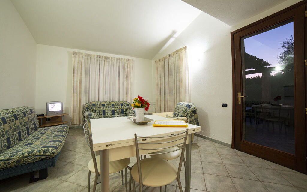 Villino Trilocale Apartments Seaside - : Autumn, Living Room, Spring, Summer, Winter