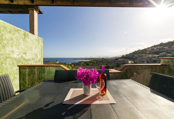 Villetta Seaside Sardegna: Autunno, Balcone / Terrazza / Patio, Estate, Primavera