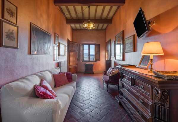 Ely Apartment In Villa, Wifi, Terricciola, Pisa: Autunno, Estate, Primavera, Soggiorno