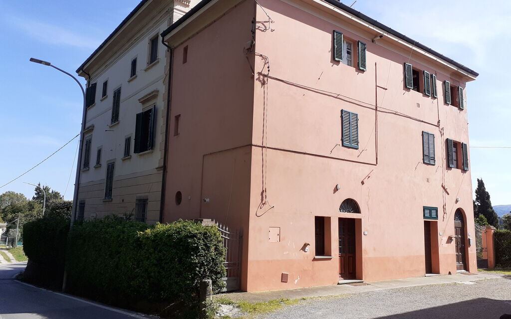 Ely Apartment In Villa, Wifi, Terricciola, Pisa: Autunno, Entrata Principale, Estate, Primavera