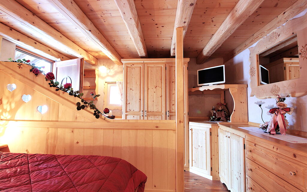 Baita Mountain View Pale San Martino: Autumn, Bedroom, Spring, Summer