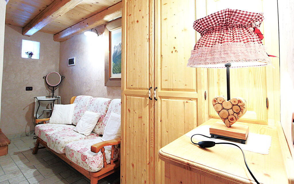 Baita Mountain View Pale San Martino: Autumn, Living Room, Spring, Summer