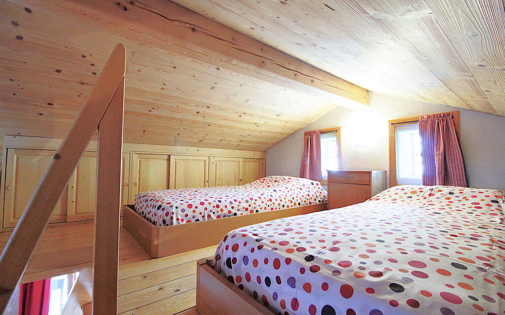 Baita Mountain View Pale San Martino: Autumn, Bedroom, Spring, Summer