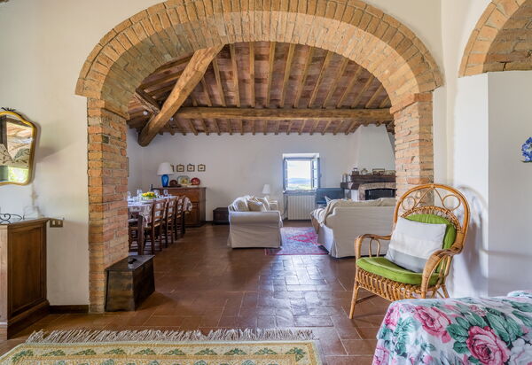 La Palazzina, Ville Di Corsano, Home And Pool: Autunno, Estate, Primavera, Soggiorno