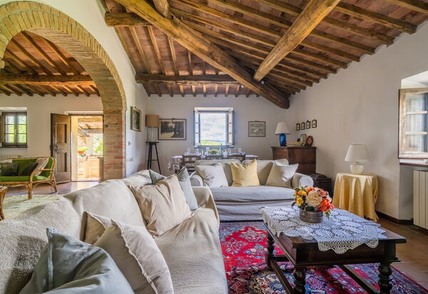 La Palazzina, Ville Di Corsano, Home And Pool: Autunno, Estate, Primavera, Soggiorno