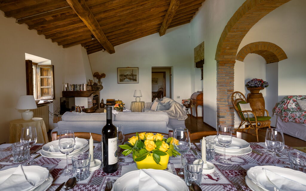 La Palazzina, Ville Di Corsano, Home And Pool: Autunno, Estate, Primavera, Sala da pranzo