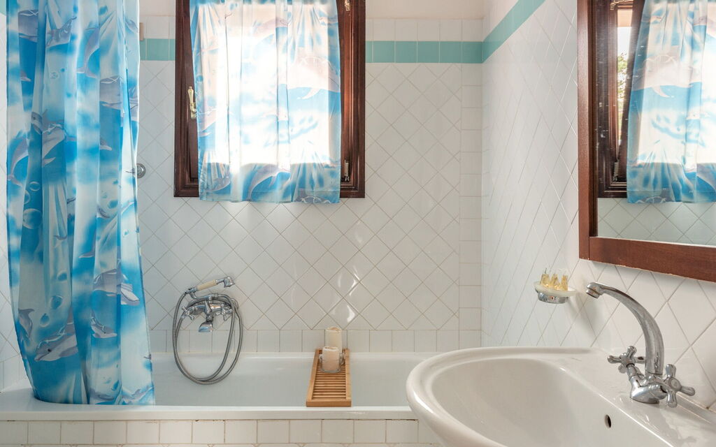 Apartments With Pool Country Village, Stintino - : Autumn, Bathroom, Spring, Summer