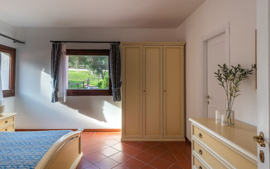 Apartments With Pool Country Village, Stintino - : Autumn, Bedroom, Spring, Summer
