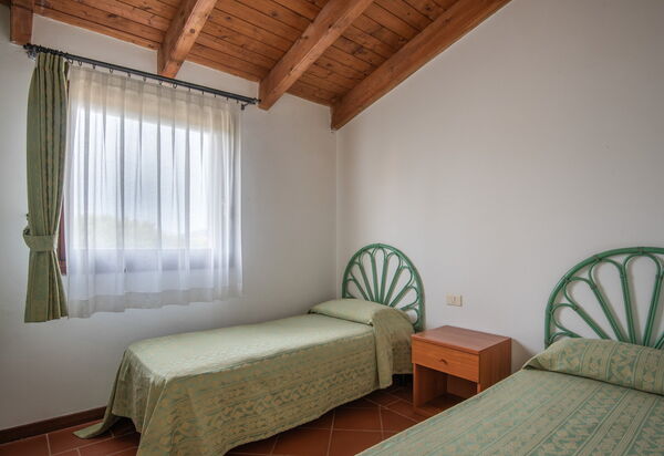 Villetta Mare Blu With Pool, Country Village, Stintino: Autunno, Camera da letto, Estate, Primavera