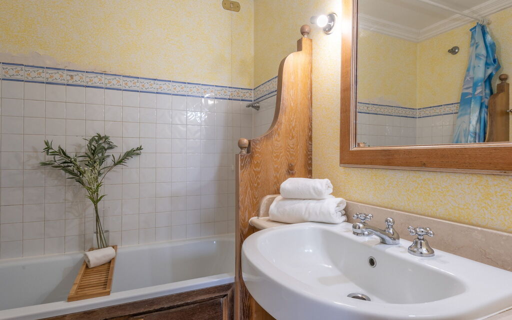 Villetta Mare Blu With Pool, Country Village, Stintino: Autumn, Bathroom, Spring, Summer