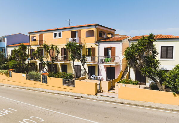 Casa Pavoncelle Apartments In Gallura: Autunno, Entrata Principale, Estate, Primavera