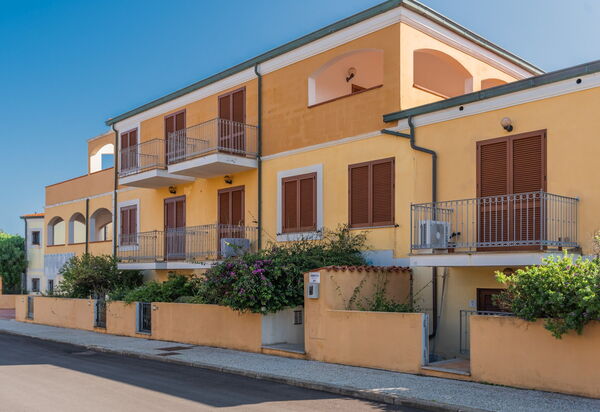 Casa Pavoncelle Apartments In Gallura: Autunno, Entrata Principale, Estate, Primavera