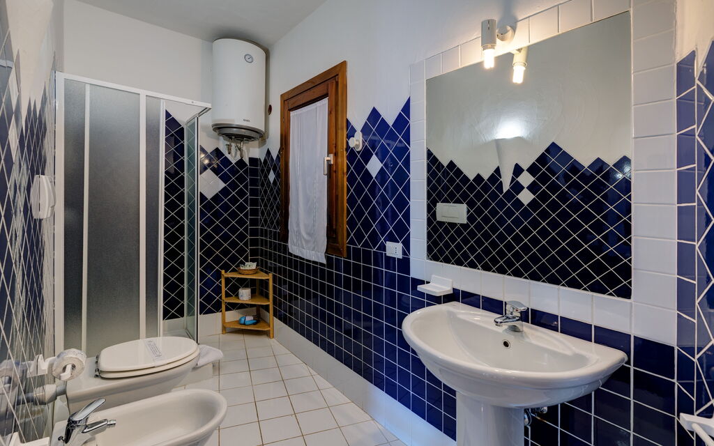 Casa Faro Green Village Sardegna - : Autumn, Bathroom, Spring, Summer