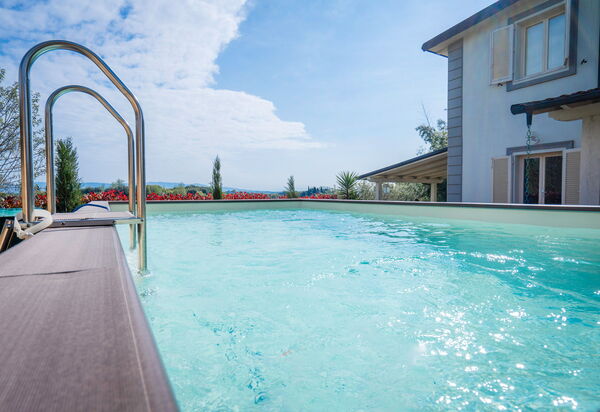 Borgo House In Florentine Hills With Pool: Autunno, Estate, Piscina, Primavera