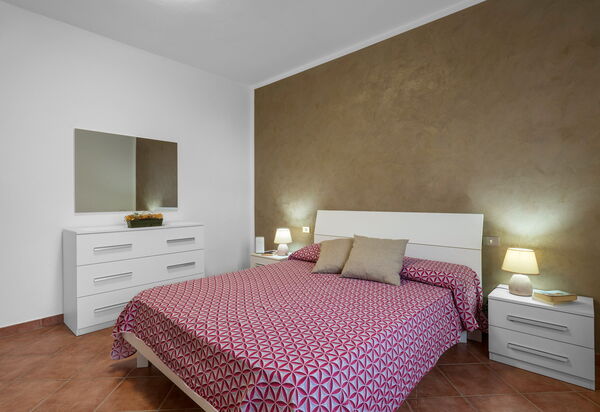 Borgo House In Florentine Hills With Pool: Autunno, Camera da letto, Estate, Primavera